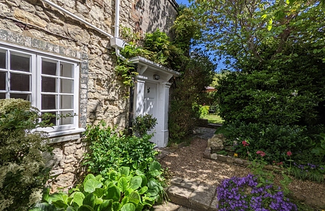 Grove Cottage - St James Street, Yarmouth, West Wight, United Kingdom, PO41