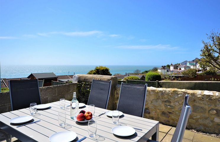 Pebble Cottage - 32 St. Catherine Street, Ventnor, South Wight, United Kingdom, PO38