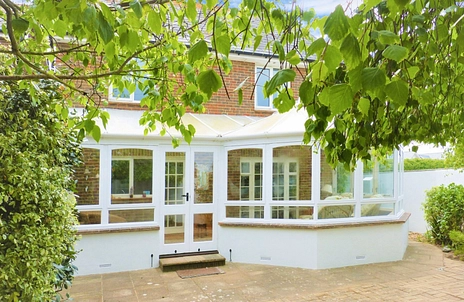 Gate House - 15 Forelands Field Road, Bembridge, East Wight, United Kingdom, PO35