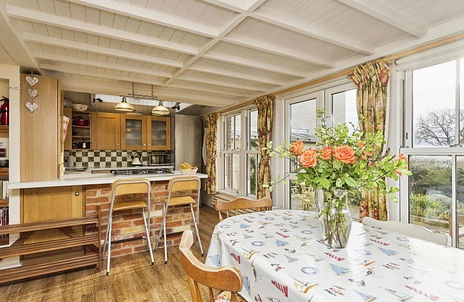 Clara Cottage - The Diggings, St Helens, East Wight, United Kingdom, PO33