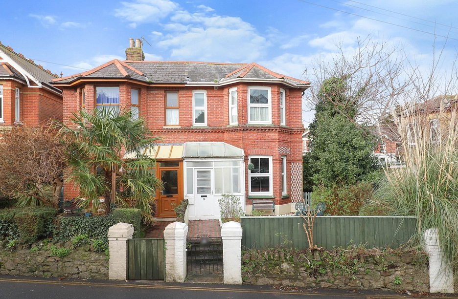 Kenmare Cottage - 16 North Road, Shanklin, South Wight, United Kingdom, PO37