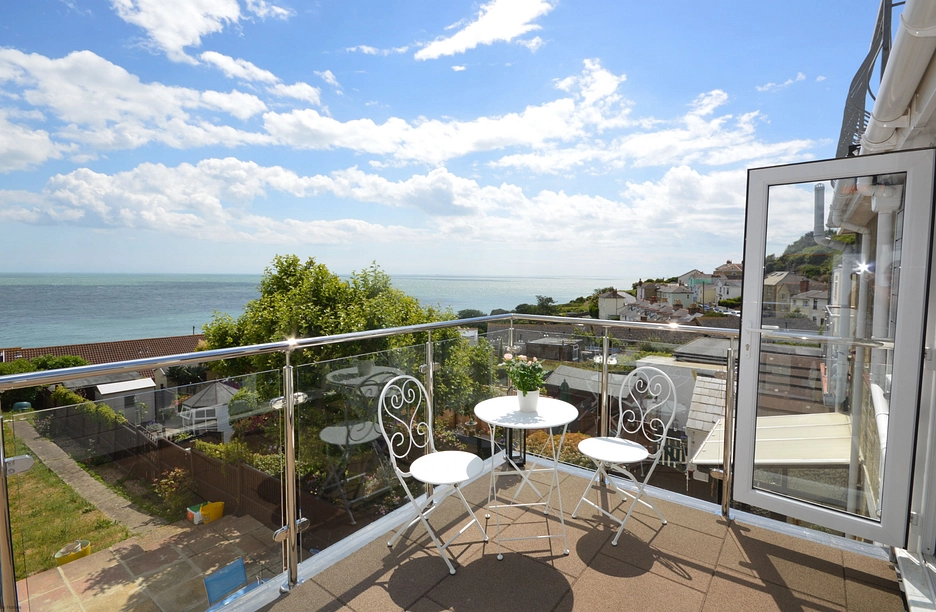 Jan Dee Cottage - 28 St Catherines Street, Ventnor, South Wight, United Kingdom, PO38