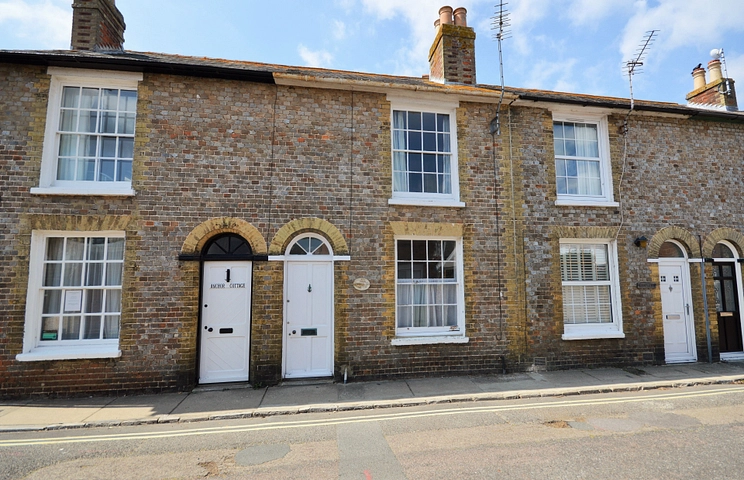 Admirals Cottage - South Street, Yarmouth, West Wight, United Kingdom, PO41