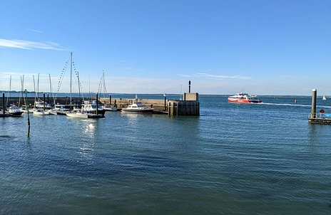 Insignia - 32 Cross Street, Cowes, North Wight, United Kingdom, PO31