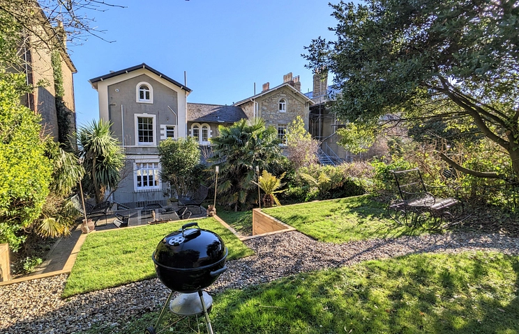 Cressingham - 8 St. Boniface Road, Ventnor, South Wight, United Kingdom, PO38