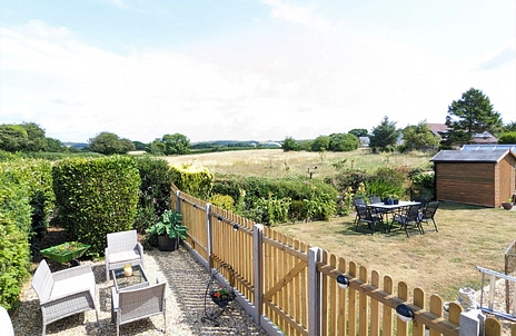 Little Dell - 9 Forest Dell, Winford, South Wight, United Kingdom, PO36